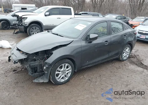 2017 Toyota Yaris Ia z USA, uszkodzony, nr VIN 3MYDLBYV1HY187028